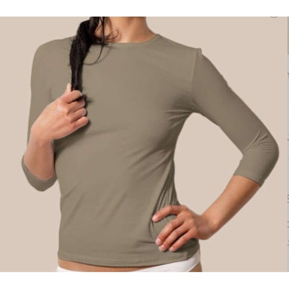 ADEA Everyday Luxury Crew Neck Layering Top